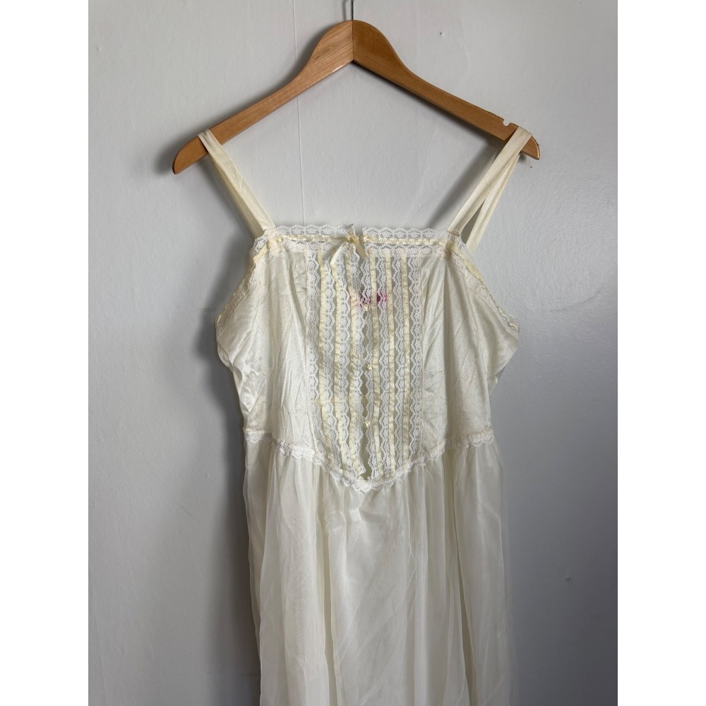 Vintage Cream Lace Trim Nightgown Sheer Maxi slip Pearl Detail romantic Wedding - Picture 8 of 16